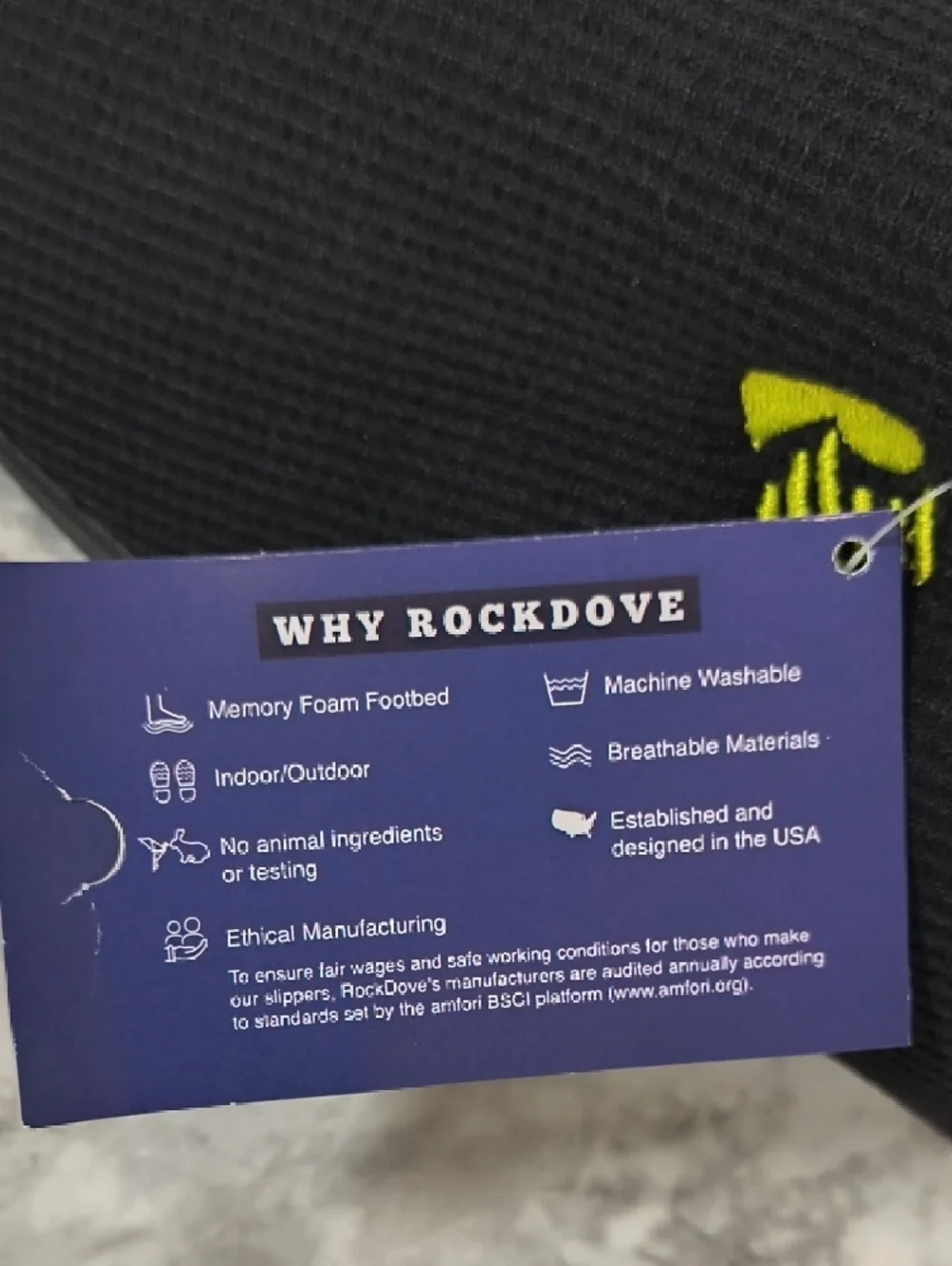 RockDove Men Size 11/12  Two-Tone Memory Foam Slipper Black Lime Slip On NWT
